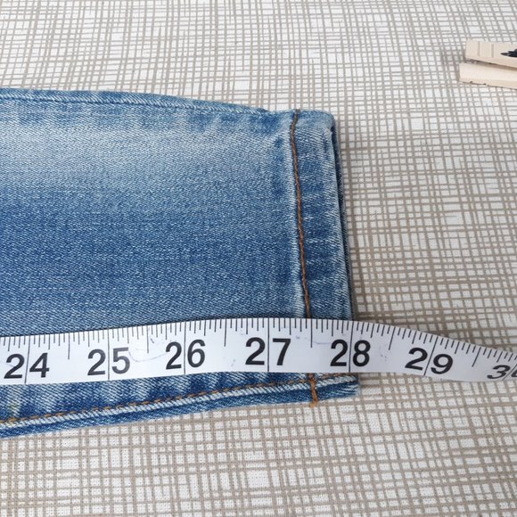 Kut from the Kloth Women's Ankle Skinny Jeans Size 6 Light Wash Distressed Denim - Picture 12 of 12